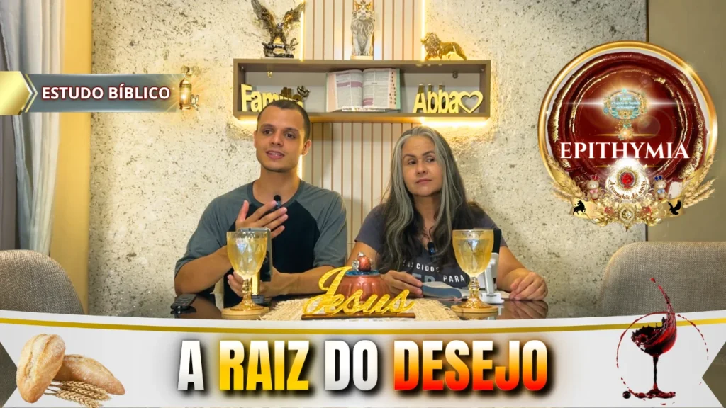 Pastora Sandra Ribeiro e irmão Vinícius em estudo bíblico sobre a raiz do desejo (Epithymia), com pão e vinho representando a Ceia do Senhor do Senhor Jesus Cristo.